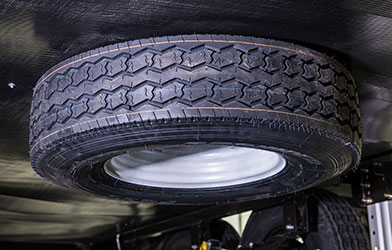 Durango 1500 Under-Mount Spare Tire