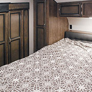 2019 KZ RV Durango Half-Ton D286BHD Fifth Wheel Bed