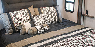 2019 KZ RV Durango Gold G366FBT Fifth Wheel Bed shown in Cascade decor