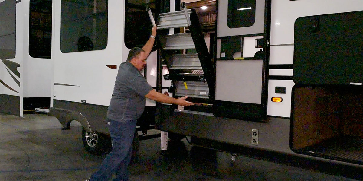 KZ RV 2020 Durango G391RKQ Fifth Wheel Exterior Video