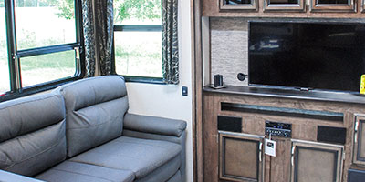 2019 KZ RV Durango Half-Ton D286BHD Fifth Wheel Entertainment Center