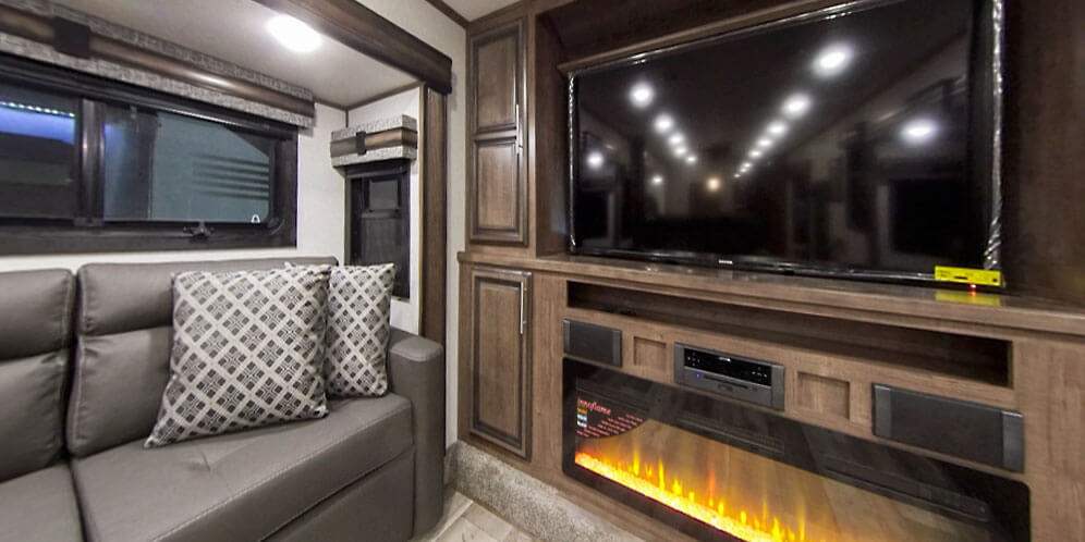 2021 KZ RV Durango Gold G387FLF Fifth Wheel Entertainment Center