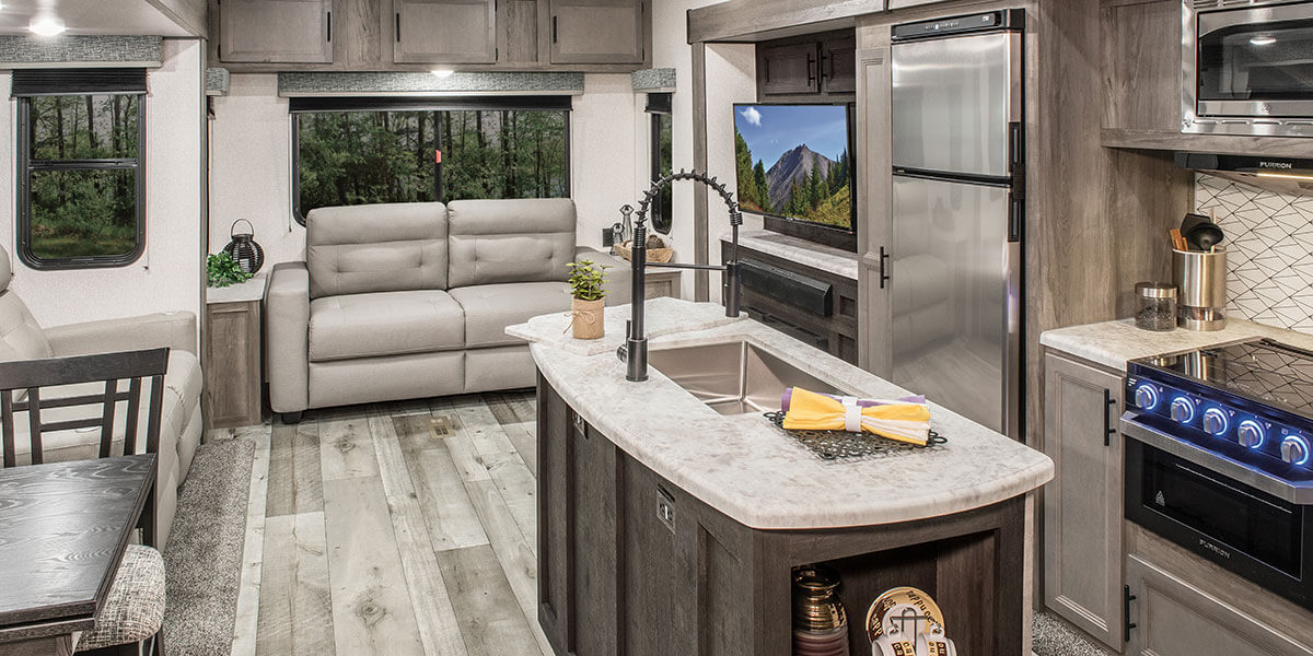 2021 KZ RV Sportsmen 303RL Fifth Wheel Living Room