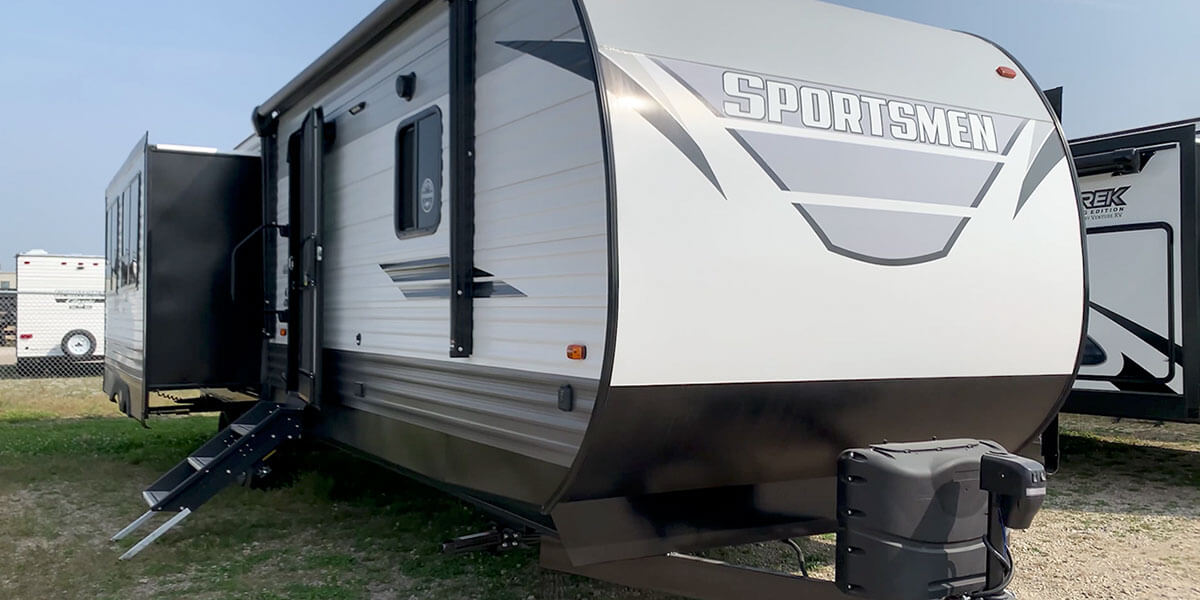 2021 KZ RV Sportsmen LE 333KBKLE Travel Trailer Quick Tour Video