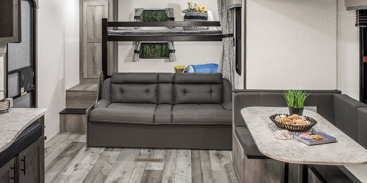 2021 KZ RV Sportsmen SE 281BHSE Travel Trailer Living Room