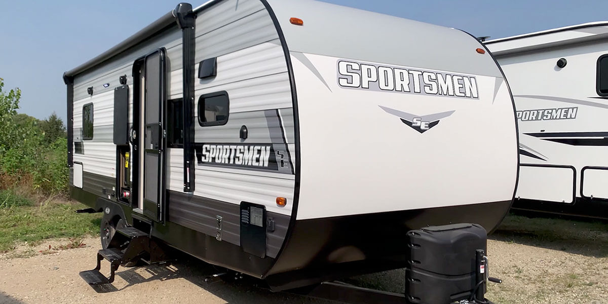 2021 KZ RV Sportsmen SE 231FKKSE Travel Trailer Quick Tour Video