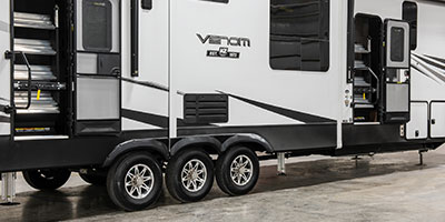 2021 KZ RV Venom 4113TK Fifth Wheel Toy Hauler Exterior Steps Folded