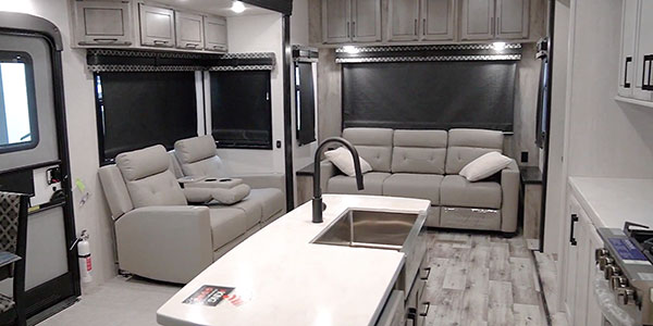 2022 KZ RV Durango Gold G383RLQ Fifth Wheel Quick Tour Video