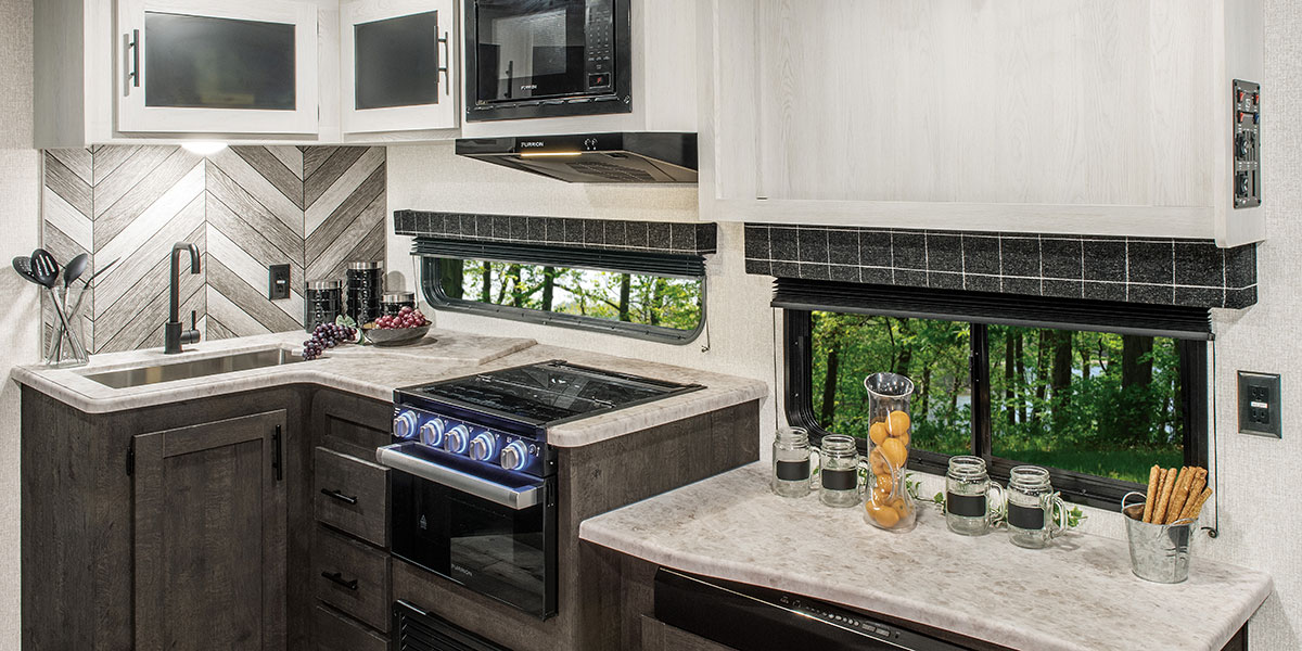 2023 KZ RV Sportsmen SE 281BHSE Travel Trailer Kitchen