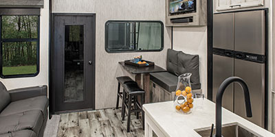 2023 KZ RV Venom V-Series V3916TK Fifth Wheel Toy Hauler Living Room